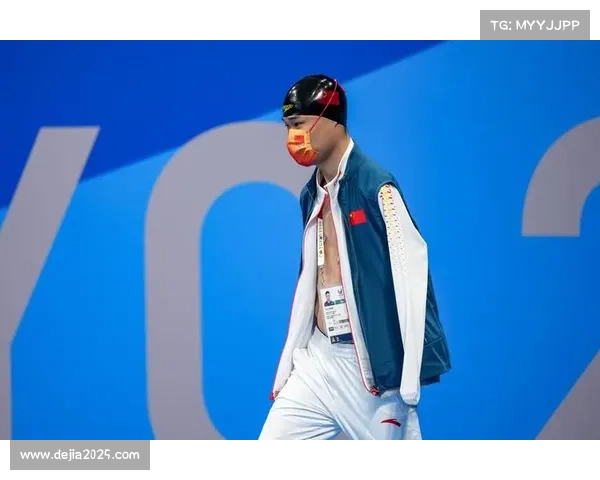 业余选手千岛湖完赛泪目，奖牌挂颈合影家人